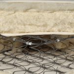 Nằm nệm lò xo có tốt không? Đánh giá chất lượng nệm lò xo